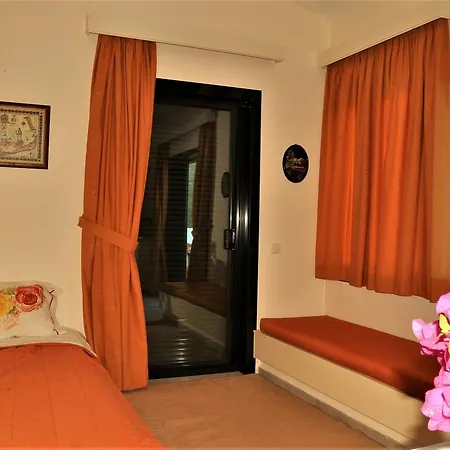 Marant Apartment Hersonissos (Crete)